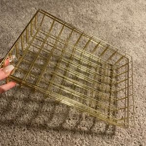 Gold storage baskets